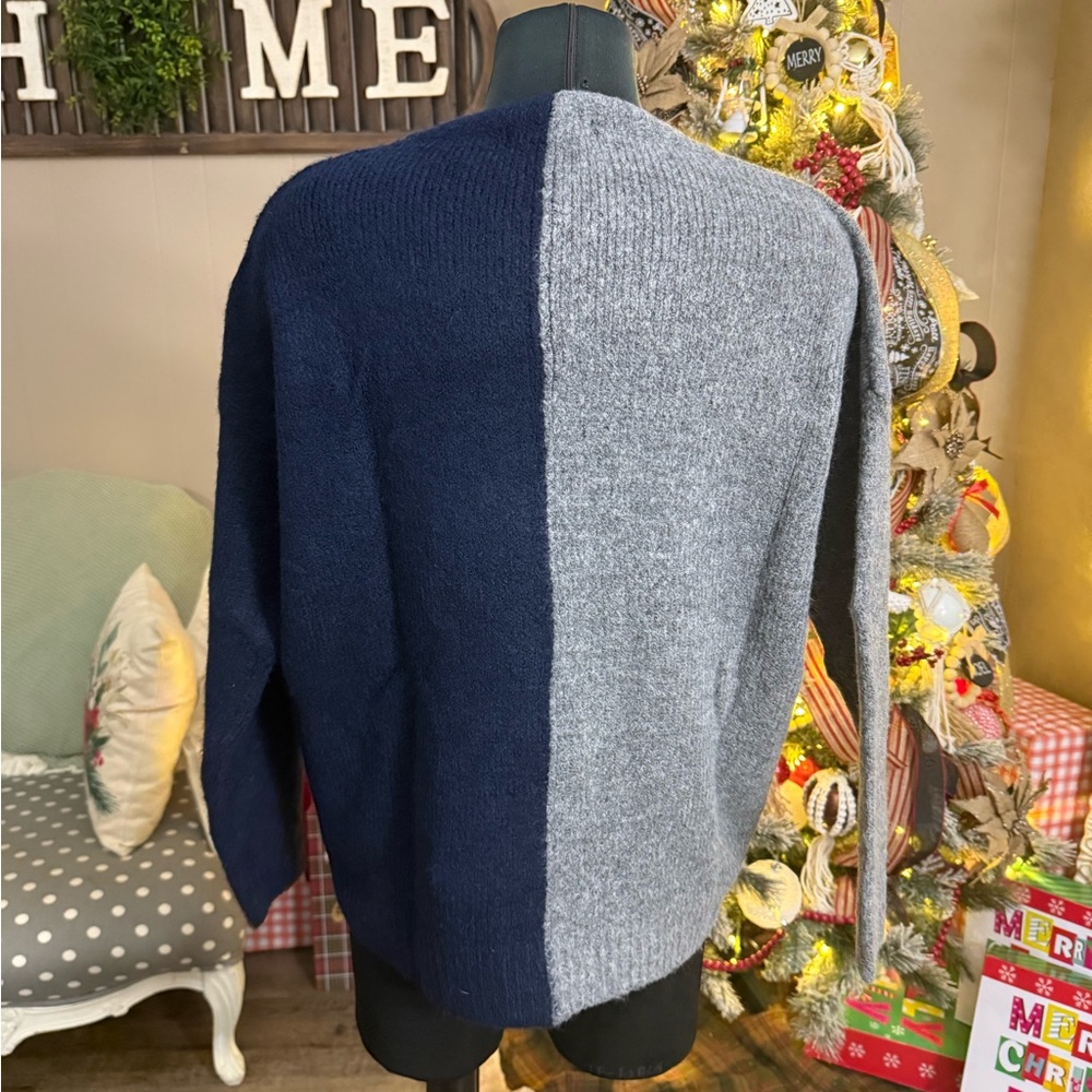 Pinch • Colorblock Sweater - Picture 8 of 11